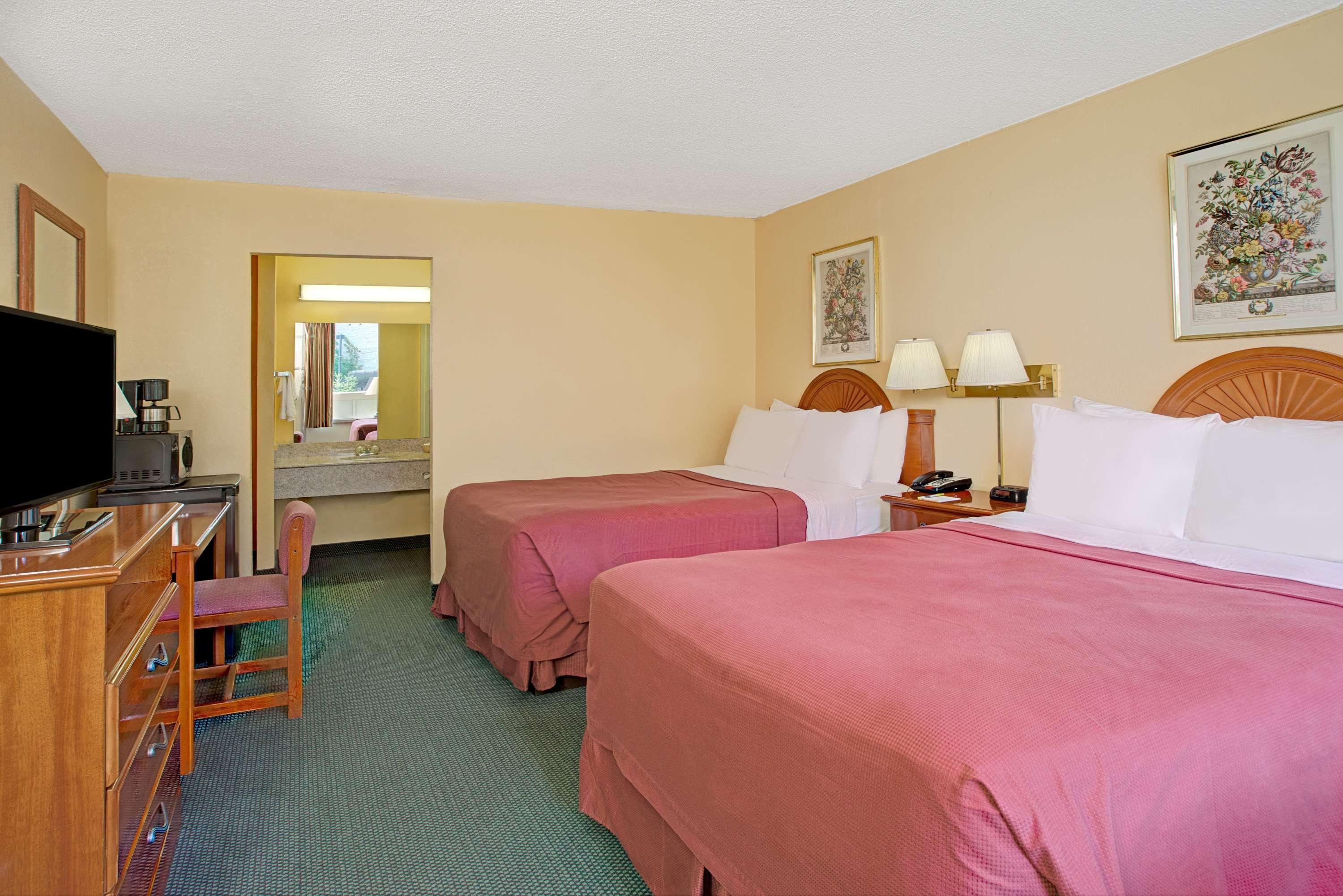 Days Inn By Wyndham Alexandria South Luaran gambar